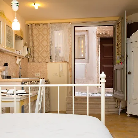 Apartment Oratorio *